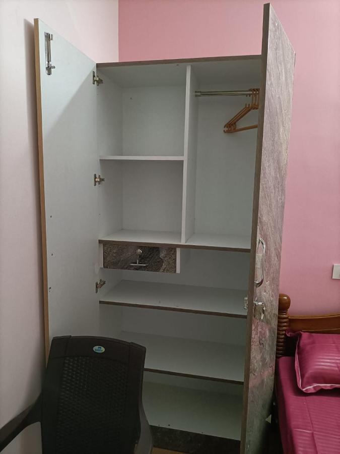 Doctor'S Homestay Tiruvannamalai Ngoại thất bức ảnh