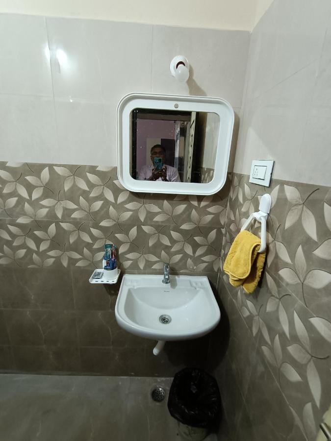 Doctor'S Homestay Tiruvannamalai Ngoại thất bức ảnh