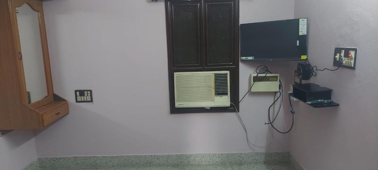 Doctor'S Homestay Tiruvannamalai Ngoại thất bức ảnh