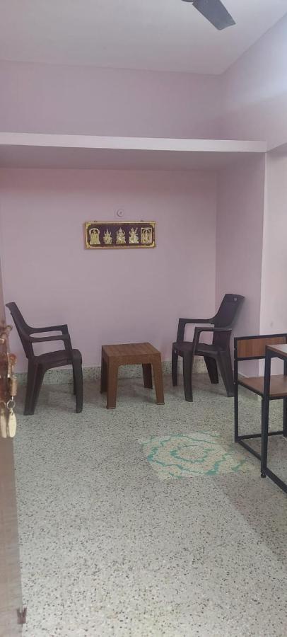 Doctor'S Homestay Tiruvannamalai Ngoại thất bức ảnh