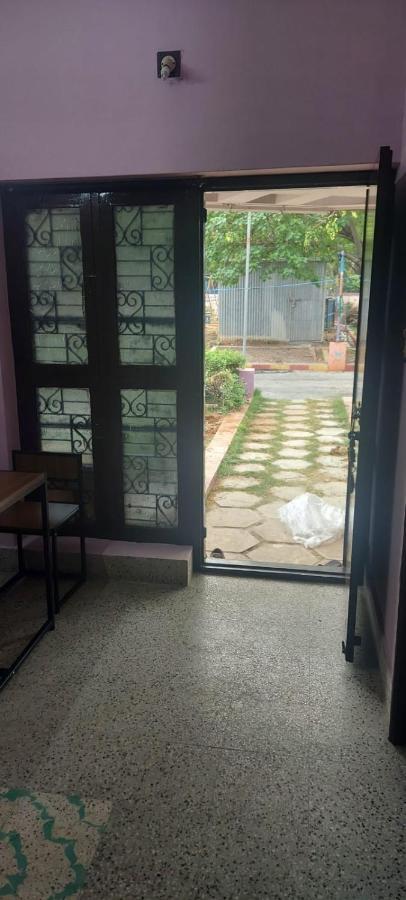 Doctor'S Homestay Tiruvannamalai Ngoại thất bức ảnh
