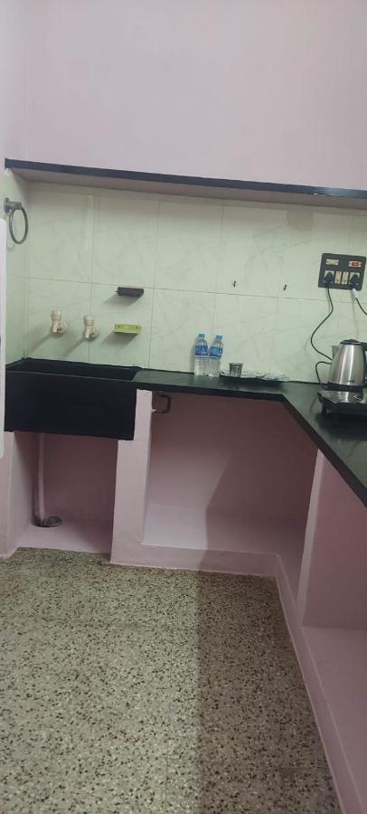 Doctor'S Homestay Tiruvannamalai Ngoại thất bức ảnh